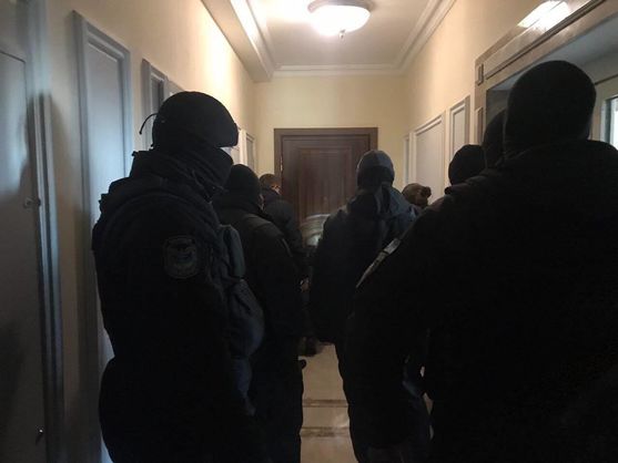 Госагентство по управлению активами пришло за квартирой Клименко в центре Киева