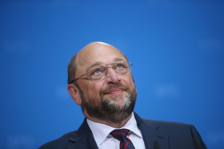 Партия Шульца поддержала коалицию в Германии
