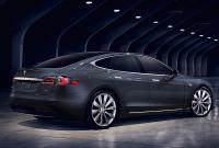 Tesla добавит Model S промежуточную версию