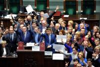 Кризис в Польше: оппозиция может завтра разблокировать Сейм