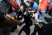 В Румынии десятки протестующих пострадали в стычке с полицией