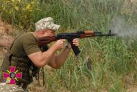 На Донбассе двое украинских военных получили легкие ранения