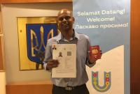 В Малайзии оформили первую е-визу в Украину