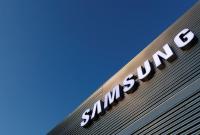 Samsung готовится к производству дисплеев для гибких смартфонов