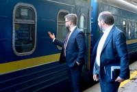 В Укрзализныце рассказали о новом способе уборки поездов