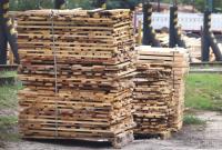 Порошенко ветировал закон по криминализации контрабанды леса