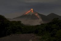 Жертвами извержения вулкана в Гватемале стали 27 детей