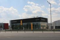 В Киеве открылся крупнейший в стране автосалон Renault