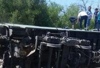 Власти Казахстана назвали причину крушения пассажирского поезда