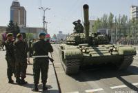 Турчинов попросил СБУ наложить санкции на электронные СМИ, которые транслировали "военный парад" в Донецке