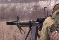 За прошедшие сутки на Донбассе ранены двое украинских военнослужащих