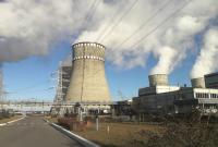Энергосистема Украины работает без трех атомных блоков