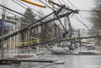 Из-за масштабного циклона в США погибли 5 человек. Еще 1,2 миллиона остаются без электричества.
