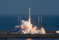 SpaceX запустила 6-тонный испанский спутник связи (видео)