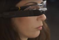 Toshiba представила умные очки дополненной реальности