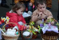 Украинцев в апреле ждут два дополнительных выходных - один придется отработать