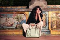 Испанская харизма с итальянским характером. Пенелопа Крус снялась в рекламе европейского бренда сумок