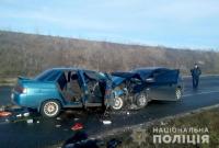 На трассе Киев - Харьков ВАЗ столкнулся с Hyundai: один пассажир погиб, еще семь госпитализированы