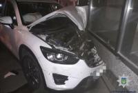 В Харькове машина врезалась в магазин
