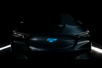 Ford показал первое изображение гибридного «Мустанга» (видео)