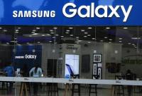 Samsung приписывают намерение выпустить смартфон с четверной камерой