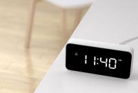 Xiaomi представила умный будильник, который помогает заснуть