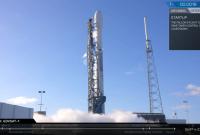 SpaceX запустила ракету Falcon 9 с военным спутником (видео)