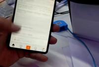 Безрамочный Xiaomi Mi Mix 2S показали на видео