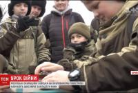 Оккупанты в Крыму учили школьников устанавливать мины (видео)