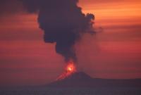 Индонезийский вулкан после извержения втрое уменьшился в размерах
