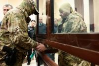 Суд в РФ оставил под стражей всех 24 военнопленных украинских моряков