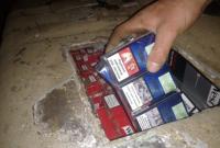 Поляк пытался провезти через границу сигареты, спрятав их в топливный бак грузовика