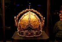 В Швеции найдены похищенные короны Карла IX