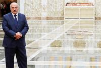 Лукашенко объявил о проведении досрочных парламентских выборов