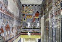 Краски не выцвели. В Египте нашли гробницу, в которой сохранились древние фрески