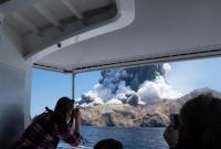В сети появилось видео извержения вулкана в Новой Зеландии