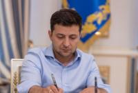 В Украине составят “стоп-лист” продуктов для учреждений образования - Зеленский подписал указ