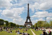 В Париже объявили чрезвычайную ситуацию из-за климата