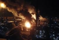Пожар на химзаводе в Калуше тушили более 100 спасателей