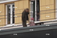 Карантин в РФ: деякі росіяни "вигулюють" дітей на даху (відео)