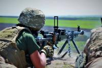 На Донбасі за добу постраждали четверо військових