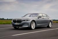 Седаны BMW 7-Series обзавелись более мощным гибридным дизелем