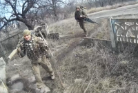"Ихтамнет": штаб ООС показав, як російські снайпери вбивають українських воїнів на Донбасі (відео)