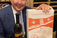 "Есть что отмечать": Саакашвили отреагировал на свое назначение радостным фото с вином