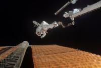 Астронавты установили на МКС новую солнечную панель