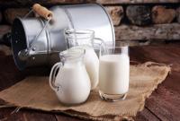 В Україні знову подорожчало молоко