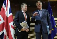 Британія і ЄС не змогли досягнути торговельної угоди щодо Брекзиту, перемови тривають