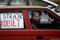 Польський уряд призупинив виконання постанови вищого суду щодо абортів