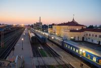 Дождались: "Укрзалізниця" открыла продажу билетов на Закарпатье и Ивано-Франковщину