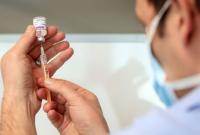 Канада приостановила использование вакцины AstraZeneca для людей моложе 55 лет из-за риска образования тромбов